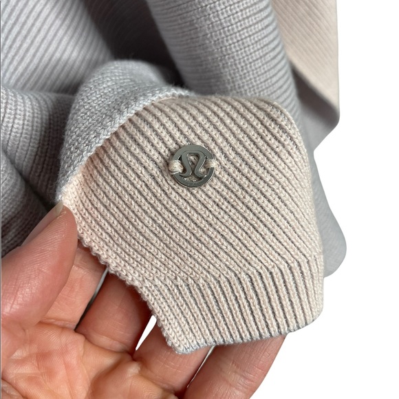 lululemon | Exaltation Wrap Reversible Ballet Slipper / Stargaze OS - Picture 4 of 4